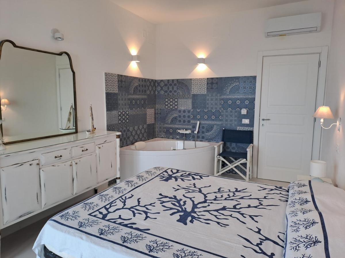 Blue Life, Sea-Luxury Rooms On The Beach Between Palermo And Cefalu' Casteldaccia Exterior photo