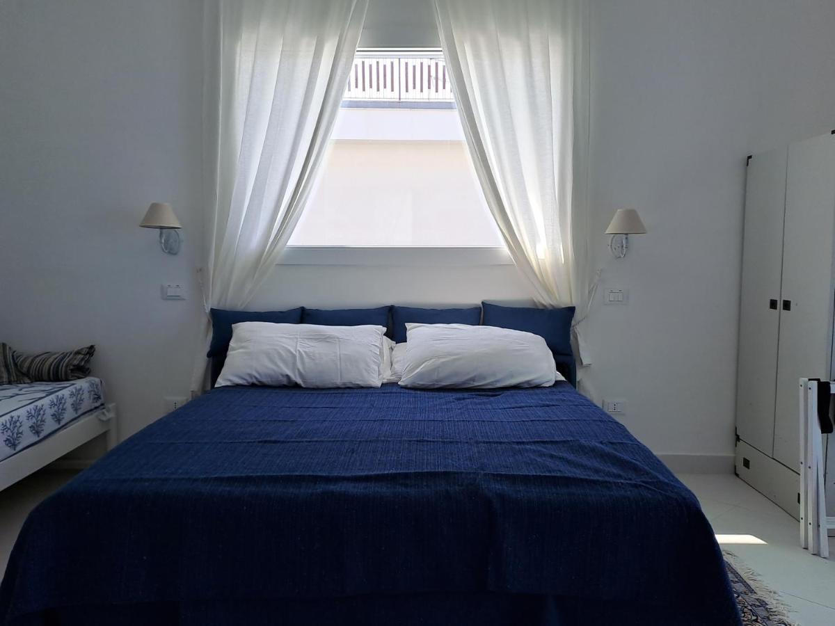 Blue Life, Sea-Luxury Rooms On The Beach Between Palermo And Cefalu' Casteldaccia Exterior photo