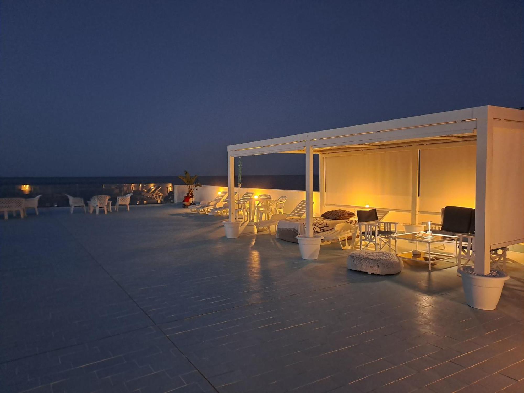 Blue Life, Sea-Luxury Rooms On The Beach Between Palermo And Cefalu' Casteldaccia Exterior photo